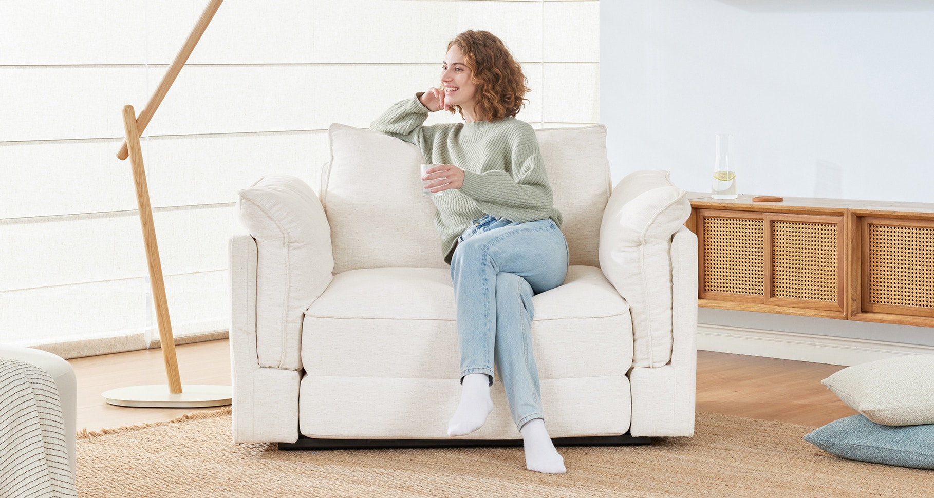 brook armchair pearl white 1