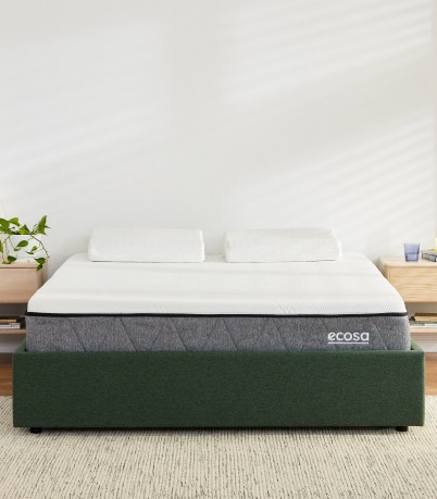 breeze storage bed base evergreen