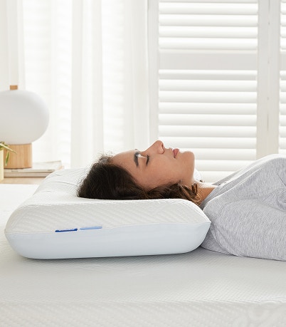 classic foam pillow
