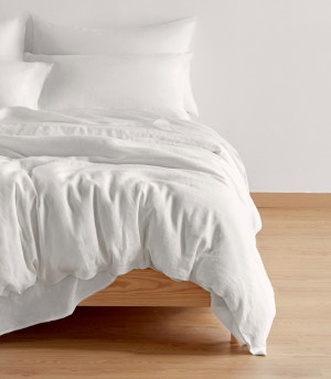 linen quilt cover white