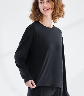 womens dream soft long sleeve sleep tee black